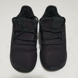 toddler black adidas tubular